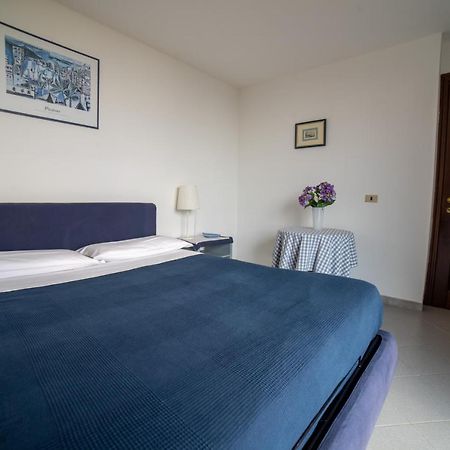 Villa Maddalena Sanremo Esterno foto